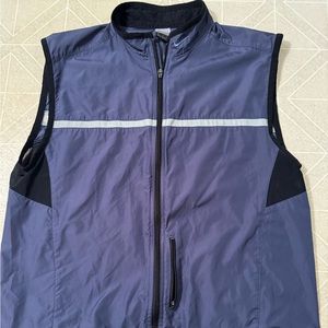 Nike vest